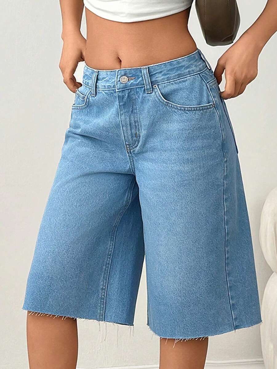 Casual Y2K Style Low Waist Tinted Wash Denim Woman Bermuda Short - Light Wash - View 1
