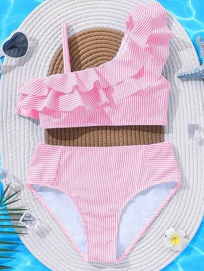 SHEIN Conjunto de tankini para niña preadolescente, parte superior de traje de baño con tirantes finos a rayas azul y blanco con volantes, combinado con Bottom de traje de baño a rayas azul y blanco, adecuado para verano, primavera, otoño, vacaciones, playa, parque acuático, natación - Dulce, minimalista, conjunto de traje de baño urbano chic de 2 piezas para niñas de ocho años con volantes, 2 piezas de traje de baño para niñas, conjunto de playa para niñas, conjunto de traje de baño junior con volantes, conjunto de traje de baño de cintura alta para adolescentes