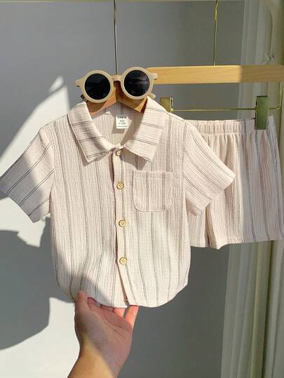SHEIN 2pcs Baby Boy Casual Striped Short Sleeve Shirt And Striped Elastic Waist Shorts Set, Suitable For Indoor, Outdoor, Daily, Sports, Play, Party, Photo Shoot, Vacation, Festivals, Spring & Summer
