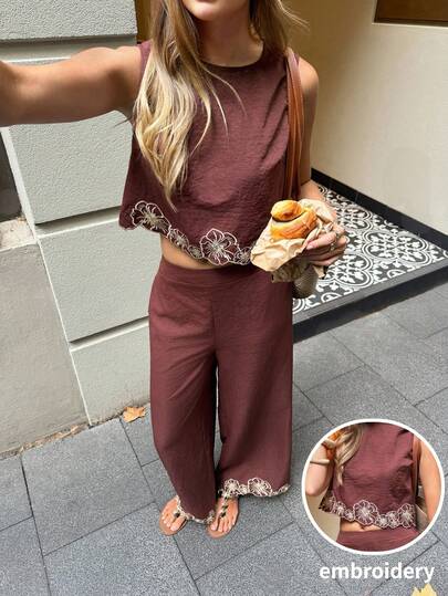 Serisse 2pcs Frenchy Chocolate Brown Floral Embroidery Scalloped Hem Textured  Tank Top Vest & Wide Leg Pants Set,Casual Vacation Set,Brown Set,Summer Pant Set, Linen Two Piece Set, Boho Two Piece Set,Slimming Casual Set,Summer Vacation Outfits,Holiday Outfits For Women, Summer Outfits For Women , Casual Sets For Women,Fasching Women Costume Two Piece Set Women Comfy Modest Two Piece Set Casual Two Piece Set Pants Two Piece Set