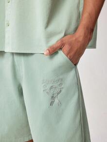 MONOPOLY X SHEIN 男士纯色 Polo 领单排扣短袖衬衫和口袋短裤休闲日常套装 - 綠色 - 查看 8