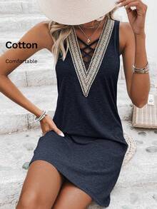 EMERY ROSE Women's Lace Patchwork Sleeveless Dress - Navy Blue - View 1