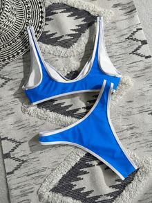 Swim Vcay Conjunto de bikini triangular con abertura alta y diseño de ribete blanco, para vacaciones en la playa - Azul - Ver 2