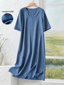 Rusticease 女士纯色V领休闲宽松日常短袖中长连衣裙 - 藍色 - 查看 3