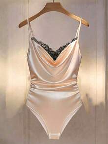 GlowEve 女士优雅连体衣，撞色蕾丝设计，是参加派对和外出活动的理想之选。 - 香檳色 - 查看 5