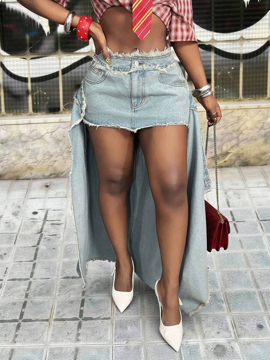 Slaydiva 女士时尚街头风性感不对称下摆毛边牛仔迷你裙 - 藍色 - 查看 1