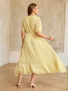 Roveilla 大码优雅简约荷叶边飘逸连衣裙，夏季 - 鵝黃色 - 查看 2