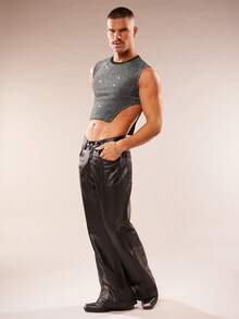 FeverCity Men's Fashionable Sleeveless Shiny Cropped Tank Top For Summer - Black - View 7