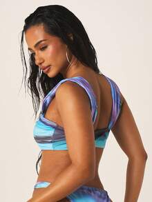 MISSGUIDED Women's Triangle Bikini Set With Tie Dye Print Gold Hardware Detail Two Piece Swimwear Summer Beach - Multicolor - View 2