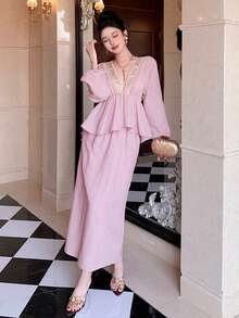 DAZY 女士V领收腰长袖刺绣拼接上衣和长款直筒半身裙优雅两件套 - 粉色 - 查看 7