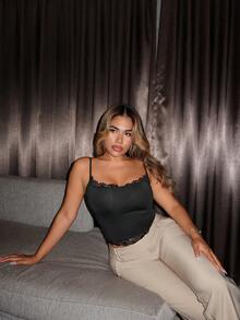 Maria Perezxox Women's Casual Everyday Commute Simple Solid Color Contrast Lace Fitted Cropped Camisole Tank Top, Summer - Black - View 5