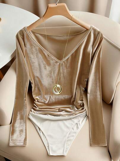 Franclia Body feminino plus size elegante com decote em V e mangas compridas