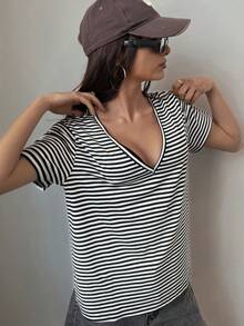 Livesso Women's V-Neck Striped Casual Versatile Daily Wear Short Sleeve T-Shirt - Black and White - View 7