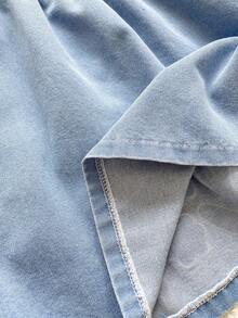 Vintaside Kids Đầm denim cho bé gái, màu xanh nhạt, dáng rộng, dây đeo mảnh, in hình bướm, hoa và bọ rùa dễ thương, chất liệu denim cotton nhẹ và mềm mại, là item thời trang không thể thiếu cho các bé gái sành điệu, thích hợp mặc vào mùa xuân/hè, đi chơi, chụp ảnh, dạo phố, dự tiệc, mẫu mới mùa hè 2026. - Rửa nhẹ - Xem 9