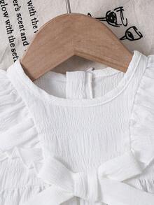 SHEIN 新生女宝宝可爱优雅红色荷叶边腰身连衣裙 - 白色 - 查看 4