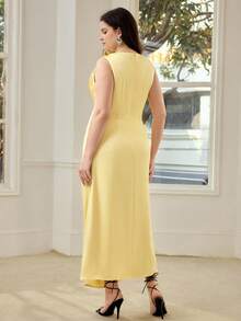 MOTF PREMIUM PLUS SIZE WOMEN'S PLEATED WAIST MIDI DRESS, SPRING/SUMMER - Light Yellow - View 4