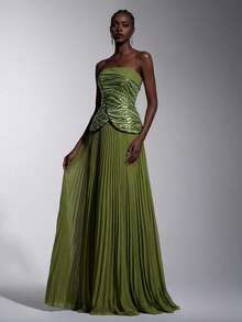 Elitara 优雅的草绿色奢华3D亮片无肩带上衣，高腰显瘦二合一设计（不含挂脖或垂褶细节，图片仅供参考）。厚实的雪纺褶皱A字裙，后背可调节。适合约会、度假、单身派对、婚礼、商务晚宴、毕业/返校季、旅行以及所有正式场合。女士晚礼服。 - 草綠色 - 查看 5