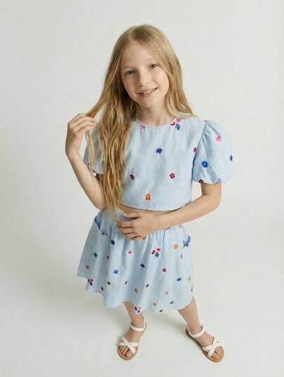 Maija Kids Maija Kids 2pcs Tween Girls Casual Vacation Fashion Loose Comfortable Blue Floral Embroidered Puff Sleeve Loose Pocket A-Line Skirt Set, Suitable For Casual Outings, Trips, Gatherings, Festivals, Summer, Spring