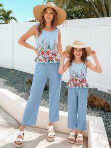 Conjunto de camiseta de tirantes con volantes y estampado floral y pantalones casuales texturizados para niña - Azul - Ver 4