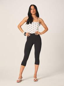 MISSGUIDED Áo liền thân hai dây màu trắng chấm bi, có dây đeo mảnh điều chỉnh được, cổ vuông, ôm sát cơ thể. - trắng - Xem 3
