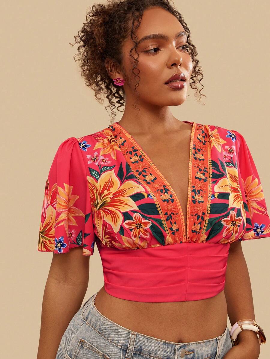 Travachic Plus Size Women's Pink Floral Tropical Print Deep V-Neck Flutter Sleeve Ruched Fitted Cropped Top,Summer Boho Vacation Holiday,Resort Style - Orange - View 1