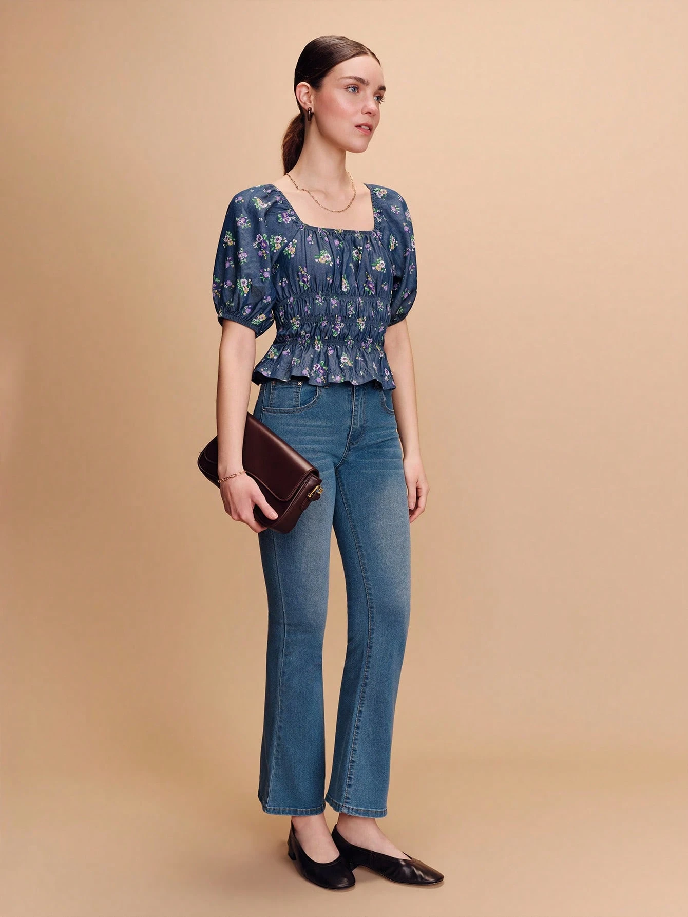 Vintage Dark Blue Denim-Look Floral Smocked Crop Top With Puff Sleeves And A Square Neckline Cute Style Spring Summer Vacation French Style Parisian Style