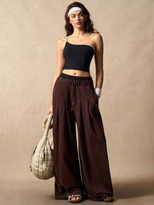 VARSIVA Contrast Trim Fitted Cropped Sports Tank Top - Black and White - View 6