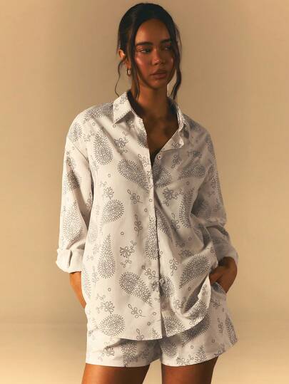 Athîral Women's Casual Vacation Paisley Printed Long Sleeved Shirt And Shorts 2-Piece Set, Spring And Summer Wear, Women's Casual Set, Date Party Set, Daily Set Wear, Holiday Wear,