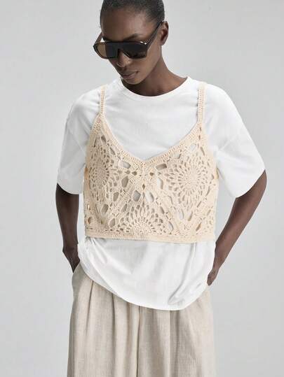 Ontre 2026ss Women's Beige Comfortable And Skin-Friendly High-Quality Material Hand-Hooked Craftsmanship Loose Fit V-Neck Pullover, Plaid Floral Modern Resort Casual Low-Key Vintage High-End Cruise Wear, Middle Eastern Minimalist Luxurious Feel Essential, Fashion Business Casual Urban Commute High-Quality Airport Apparel, Versatile Seasonal Women's Knitted Vest All Season Modern Urban Casual Fashion Business Casual Women's Office Wear Low-Key Old Money Style Effortless Temperament High-End Urban