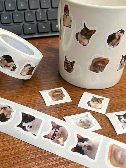 500PCS/Roll Cute And Funny Popular Cat Roll Stickers Interesting Decorative Gifts Adhesive Labels Handbooks Materials DIY Paper Bags Invitation Envelopes Sealing Stickers