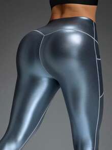 Innovista 女士时尚金属户外紧身裤，金属蓝银色高腰PU皮革质感紧身裤，V腰提臀亮面弹力健身紧身裤，防走光亮面瑜伽HIIT运动休闲裤 - 深灰色 - 查看 3