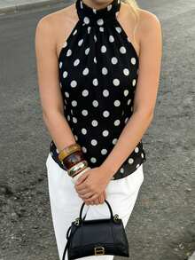 Pariaura 2026新款女士露背吊带无袖上衣 - 可爱黑色波点印花露背设计，配有系带蝴蝶结，喇叭下摆，收腰剪裁，轻盈飘逸的雪纺面料，复古风夏季休闲约会海滩度假周末派对时尚百搭，日常外出必备上衣 - 黑色 - 查看 3