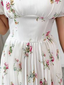 Elenzga Women's Floral Print Square Neck Petal Sleeve Pleated Hem Fashion Dress - Apricot - View 4