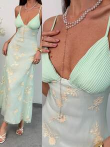 Aloruh 女士性感优雅深V褶皱胸部刺绣修身腰部浪漫刺绣连衣裙 - 綠色 - 查看 1
