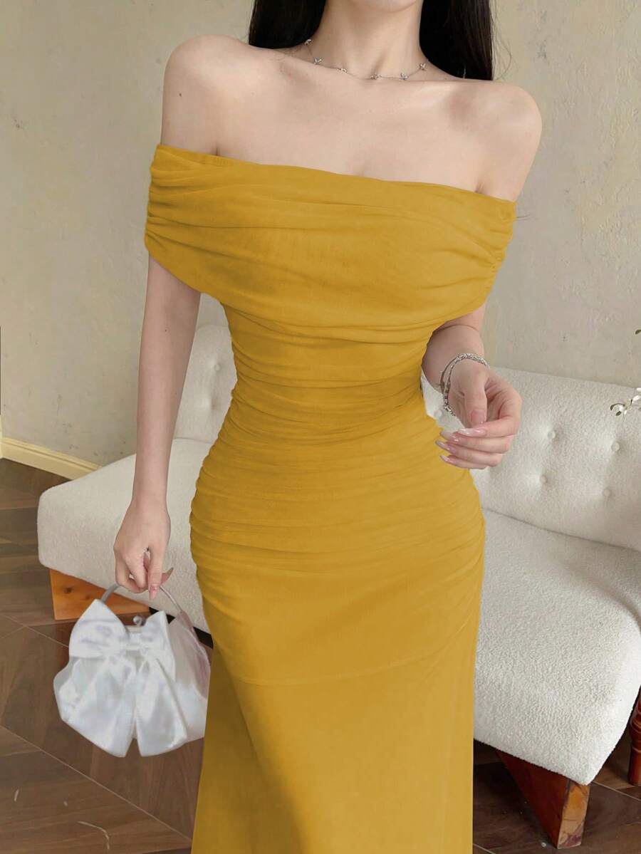 Modelyn 女士露肩褶皱腰身优雅婚礼/场合礼服 - 芥末黃 - 查看 1