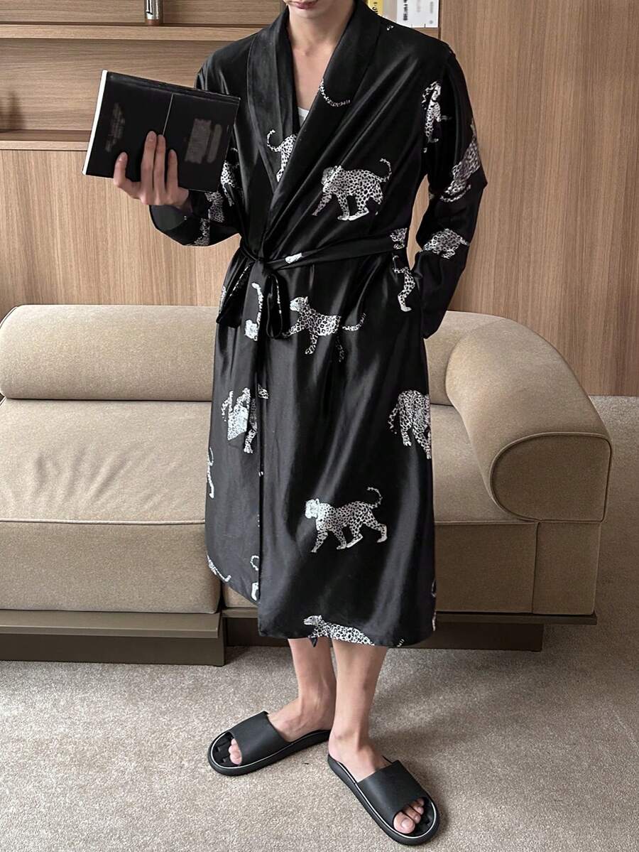 DAZY Áo choàng dài tay nam in hoa, có thắt lưng, mùa xuân - màu đen - Xem 1