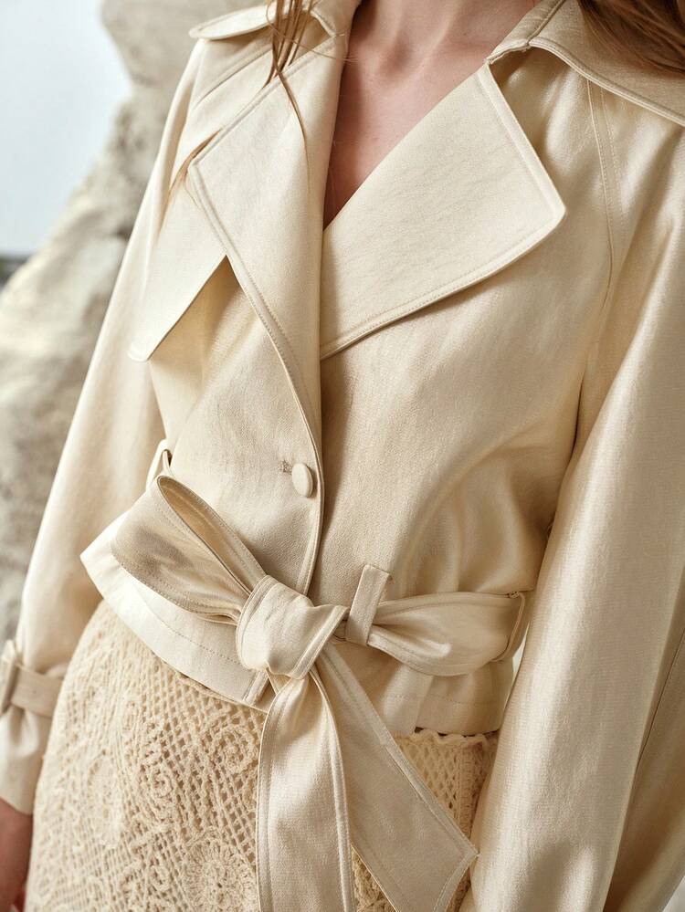 DOUBLE BREASTED BELTED COAT