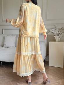 DAZY Women's Tie-Dye Fabric Mandarin Collar Lace Patchwork Shirt And Long Skirt 2-Piece Vacation Set - Light Yellow - View 3