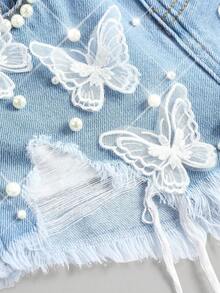 SHEIN Young Girl New Fashion Boho Casual Y2k White Faux Pearl Decor Ribbon Bowknot Light Blue Denim Loose Fit Ripped Jeans Shorts Spring Summer,For Kids Young Girl Spring/Summer Dailywears,Young Girl Streetwears,Young Girl Beach,Vacations For Young Girl,Casual For Young Girl,Toddler Shorts,4-Year-Old Young Girl Shorts ,Summer Shorts,Casual Shorts,Bowknot Shorts - Light Wash - View 4
