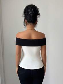 Elenzga 优雅露肩T恤，罗纹面料，金属扣饰，休闲日常穿着，春夏款，黑色和杏色 - 杏色 - 查看 2