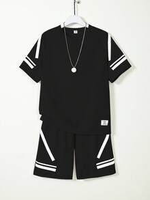 SHEIN Casuvi Kids Tween 男童夏季舒适透气休闲运动简约印花 T 恤和短裤 2 件套 - 黑色 - 查看 4