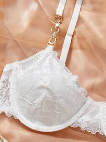 Esselle 2 件套女士对比色蕾丝性感钢圈和内裤套装，简约休闲性感内衣 - 白色 - 查看 6
