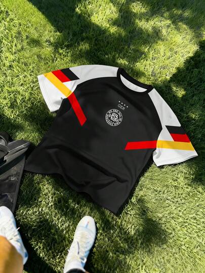 Aesthetic Post 美式街头风撞色几何印花短袖宽松版型足球衫风格T恤 男士图案印花T恤 男士时尚运动夹克 足球/橄榄球装备