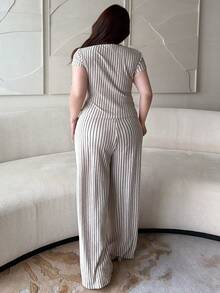 Vibekara 休闲优雅简约短袖T恤+阔腿条纹提花裤大码女装两件套 - 杏色 - 查看 2