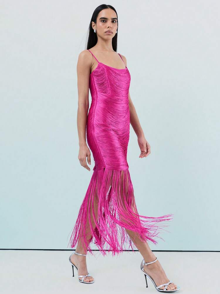 KSTM Damen knallpinkes gerafftes Bodycon Midi-Kleid mit Fransen-Saum Detail und Spaghettiträgern für Abend- und Cocktailpartys