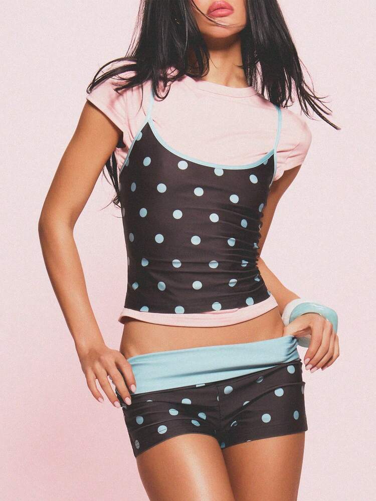 MISSGUIDED Women's High Waist Polka Dot Hot Pants Summer Fashion Fitted Shorts With Contrast Trim Casual Vintage Retro Style Mini Length Bottom