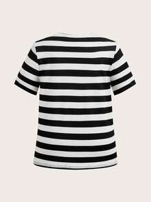 Muchica 2pcs Plus Size Women Solid Color & Striped Round Neck Short Sleeve T-Shirt And Shorts Casual Suit - Multicolor - View 11