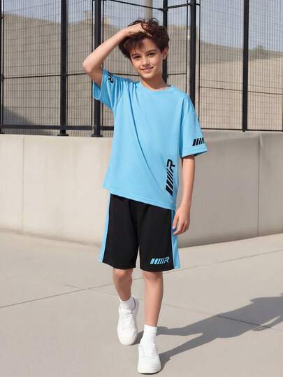 Vacaura 12pcs/Set Tween Boy Light Blue T-Shirt Paired With Shorts 2 Pieces Set, Soft & Comfortable Fabric, Suitable For Outings, Photoshoots, And Various Occasions