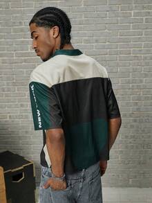 GALLERY FADE Men's Numeric Print V-Neck Short Sleeve Casual T-Shirt - Multicolor - View 2