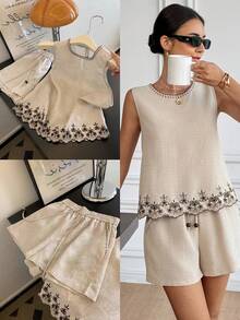 Muvela 2pcs Women Beige Summer Boho Holiday Vacation Holiday Floral Embroidery Round Neck Tank Top & Elastic Drawstring High-Waisted Shorts Two-Piece Set - Apricot - View 12